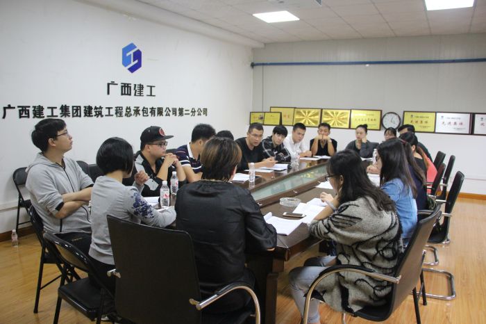 准备会举行中。。。。。。。王莹摄影。。。。。。。.jpg