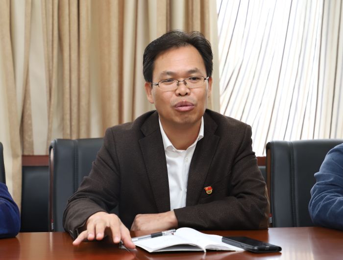 陈祖训讲话。。。。。。李立云 摄1.jpg