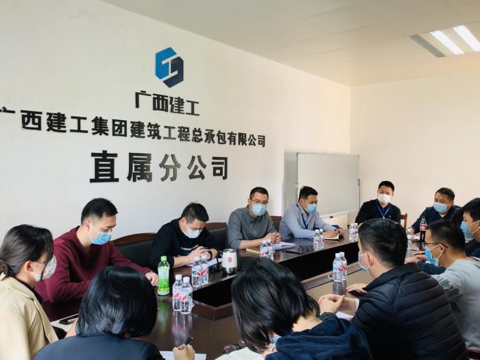 4.1聚会现场。。。。。。唬唬唬唬黄琛晗 摄700.JPG